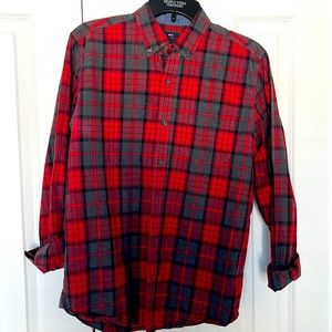 100 percent cotton red and gray button down collar medium slim fit